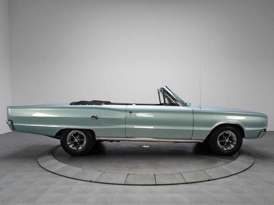  Dodge Coronet R/T Convertible 1967 года  (фото 8 из 19)
